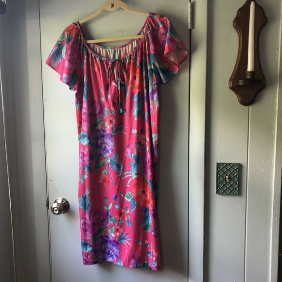 Vintage Chemise Tropical Gown  Day Dress Loungewear Pink Floral Flowy - Picture 1 of 7